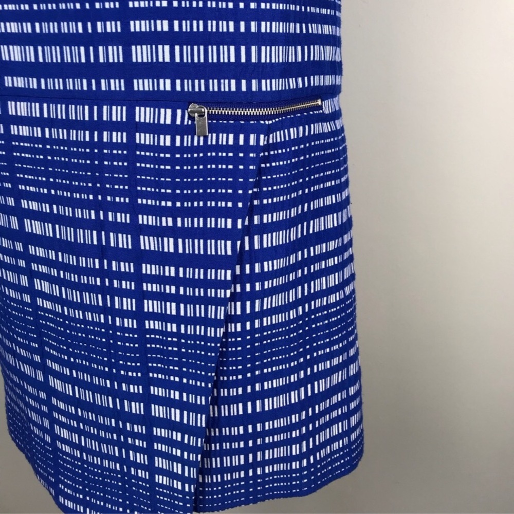 👗🌸Banana Republic Blue Jacquard shift dress ❤️ - Picture 5 of 7